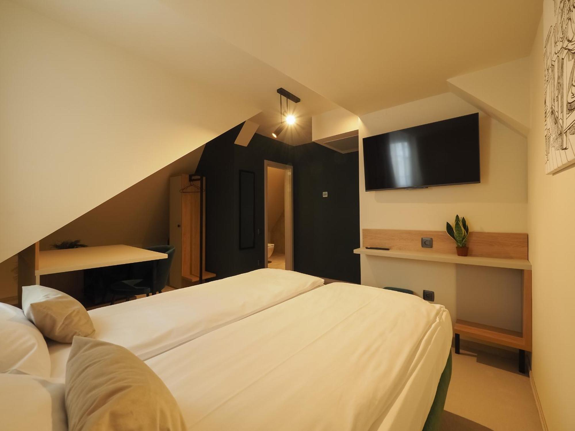 Craft Inn - Boutique Hotel Сибиу Екстериор снимка